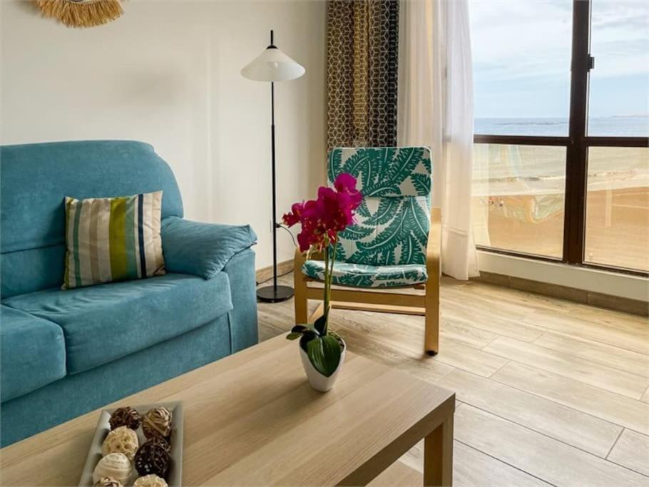 Beachfront Apartment Incl Highspeed Wifi Melenara Eksteriør billede
